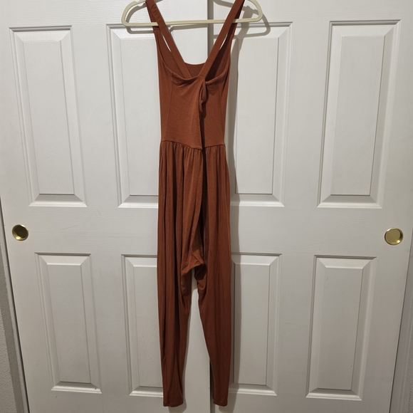 Rust Racerback Jumpsuit – Women - Picture 4 of 4